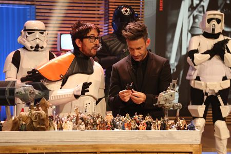 'Cinexín' es el rincón del cinéfilo donde en el primer programa, Flipy y Eduardo rescatarán figuras cinematográficas como muñecos de 'La Guerra de las Galaxias'