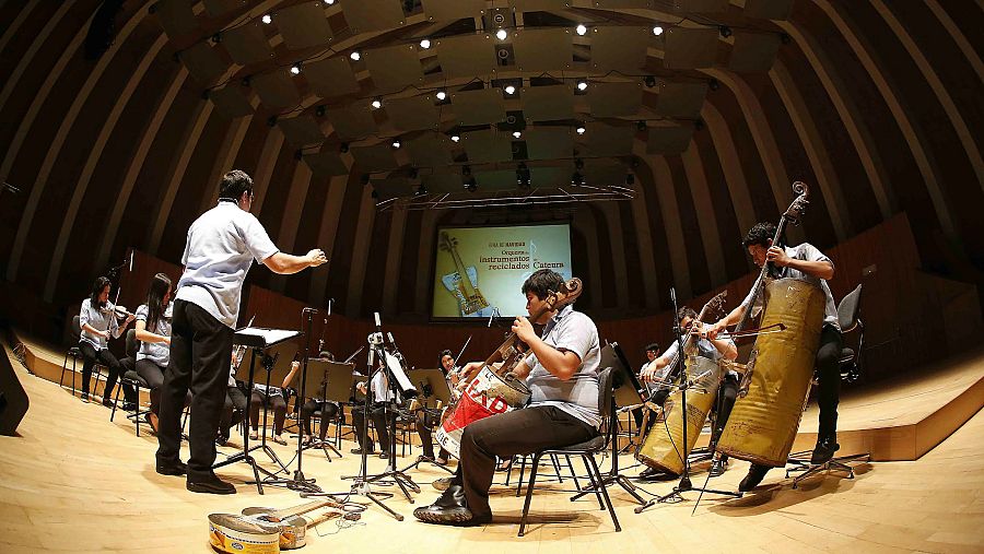 Orquesta de Instrumentos Reciclados de Cateura