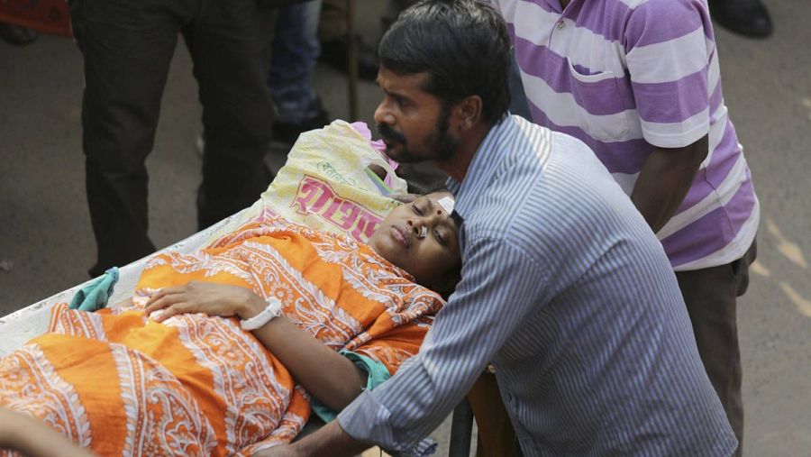 146 muertos y unos 200 heridos en el accidente de tren en la India.