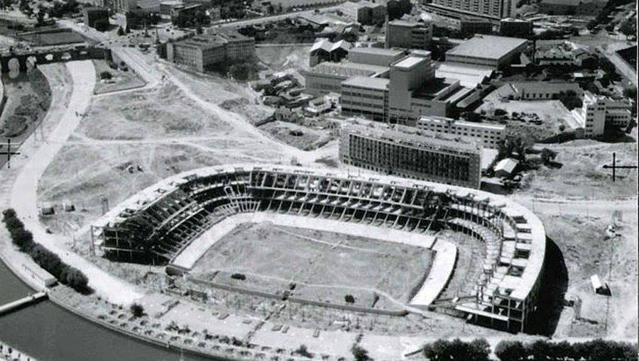 Nacimiento del estadio Vicente Calderón