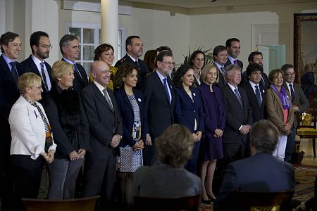 Marta Pastor posa en Moncloa junto a Mariano Rajoy, ministros y personalidades políticas