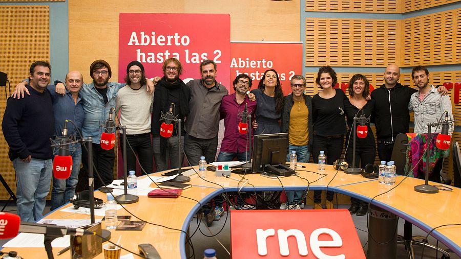 Paloma Arranz y todo su equipo con Iván y Amaro Ferreiro y Perarnau