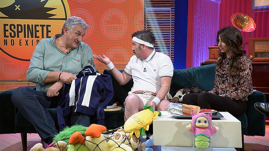 Fernando Romay y Almudena Cid recuerdan sus infancias y objetos más preciados en 'Espiente no existe' con Eduardo Aldán