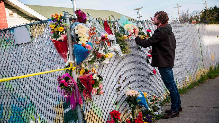 Suben a 36 las víctimas del incendio de Oakland