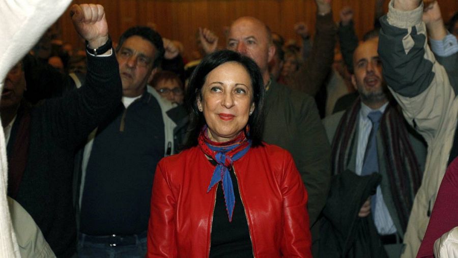 Margarita Robles apoya a la plataforma del PSOE-M 'Primarias y Congreso Ya'.