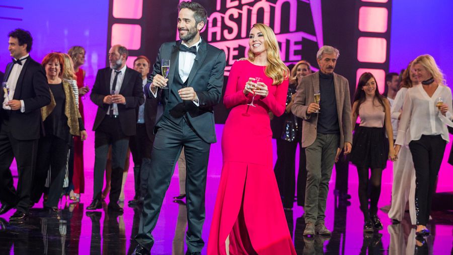 Roberto Leal y Berta Collado conducirán la gala 'Telepasión' en Nochebuena.