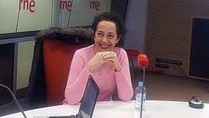 La ilustradora Ana Juan, en un momento de la entrevista.