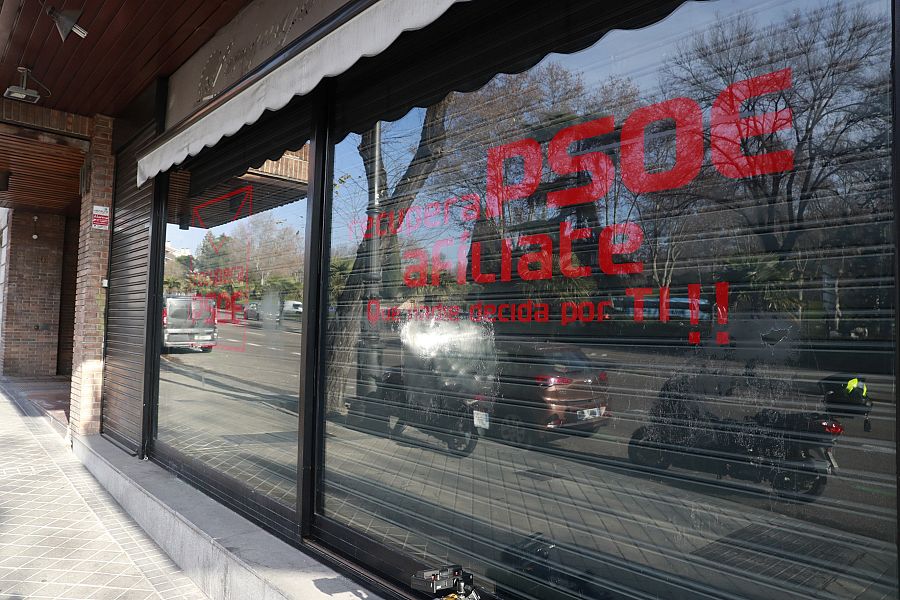 Local en la calle Ferraz de la plataforma RecuperaPSOE