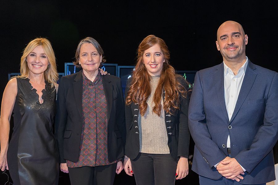 El programa de cine 'Versión Española' que peresenta Cayetana Guillén Cuervo estrena esta semana 'Spain in a day', una producción de RTVE y Mediapro