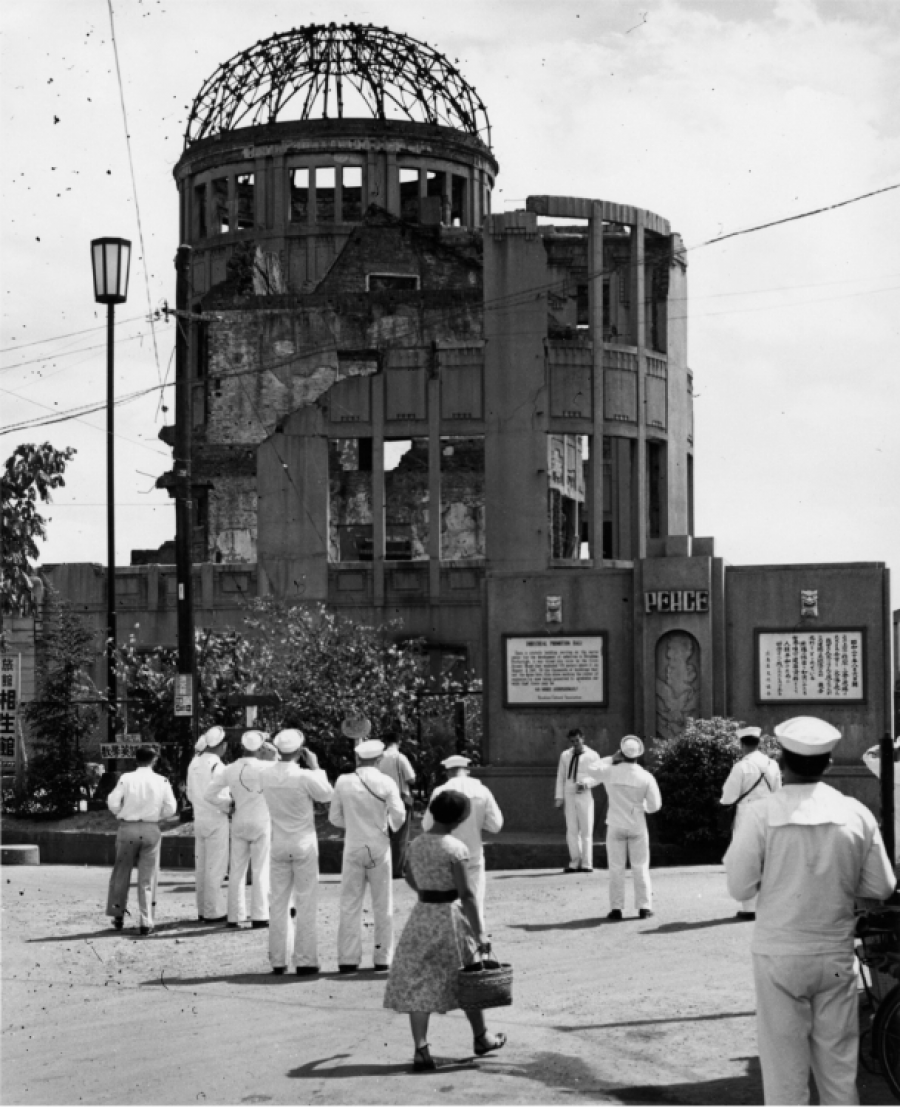 Imagen tomada el 8 de septiembre de1955 del ahora conocido como Monumento de la Paz de Hiroshima.