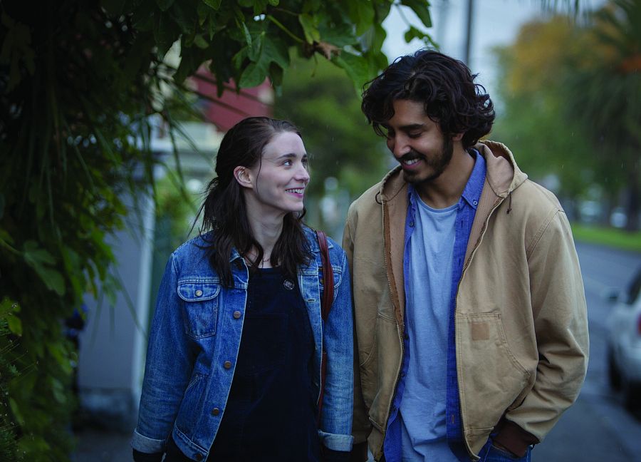 Ronney Mara y Dev Patel