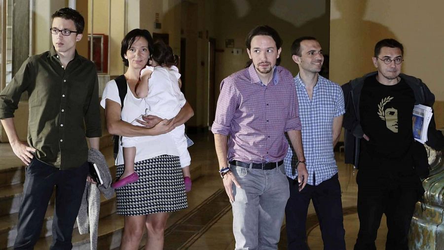 Iglesias, Errejón, Monedero, Bescansa y Alegre, fundadores de Podemos.