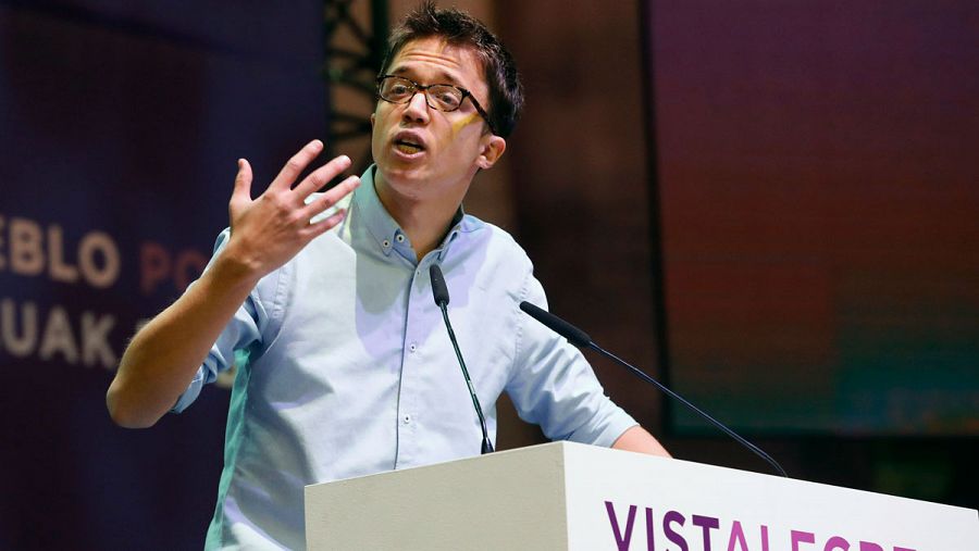 El secretario político de Podemos, Íñigo Errejón, durante su intervención al inicio de la primera jornada de la Asamblea Ciudadana Estatal de Vistalegre II en Madrid.