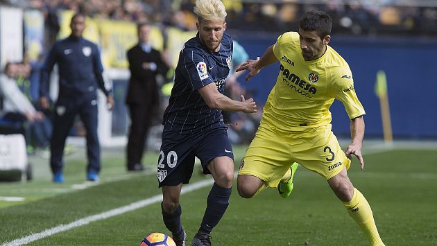 Keko y José Ángel, en una jugada del partido.