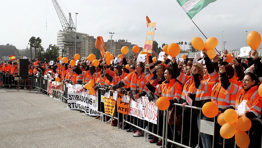 Concentración de estibadores en el puerto de Algeciras