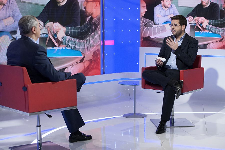 Juanma Romero entrevista a Rubén López, CEO de EKUORE, la empresa que ha creado fonendoscopio que se puede usar en conexión con el teléfono móvil
