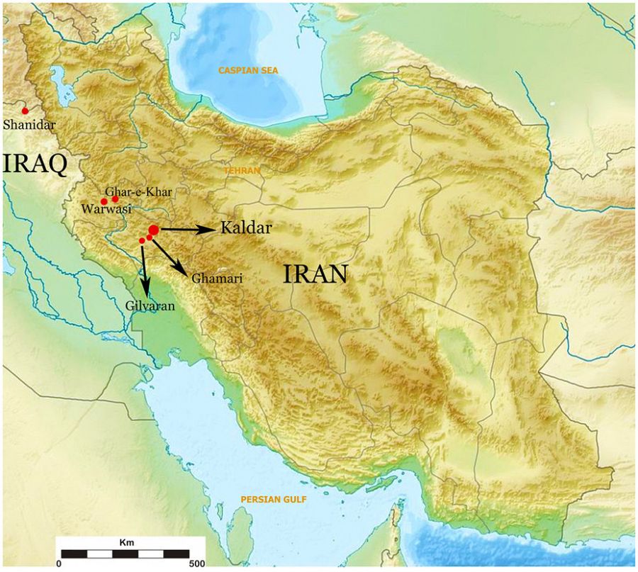 La zona excavada contiene restos del Paleolítico medio y del Paleolítico superior temprano en el los Montes Zagros.