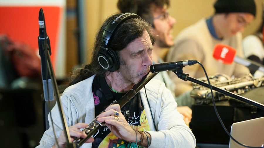 Jorge Pardo interpreta los temas de 'Metaflamenco Djinn', su nuevo disco