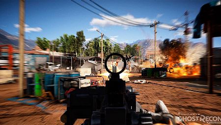 A la hora de disparar podemos pasar de la tercera a la primera persona y al revés.