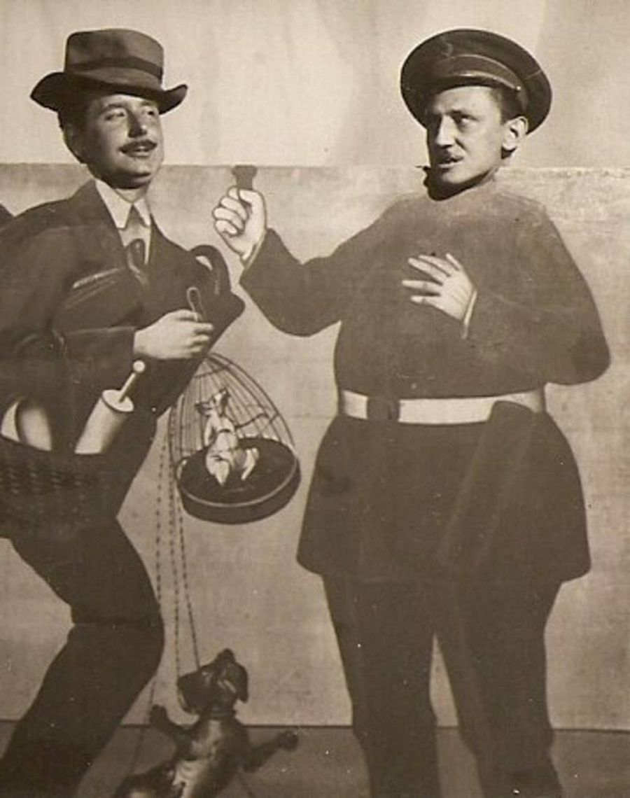 Antonio Buero Vallejo con su amigo Soto en Madrid en 1951