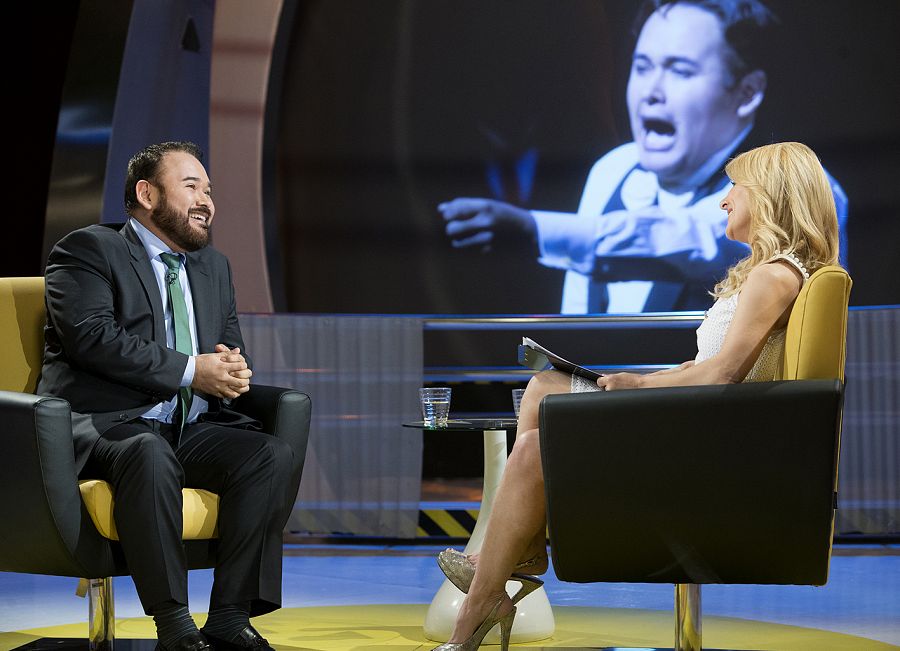 El tenor Javier Camarena, en ¡Atención obras!', junto a Cayetana Guillén Cuervo