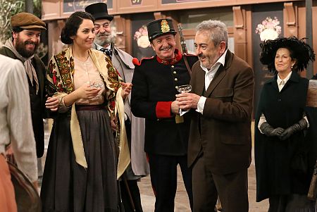 Muchos actores alzarán sus copas en homenaje al vecindario