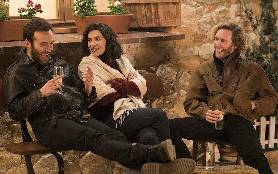 Toda la familia se aloja en el hotel rural de Sagrillas, una prueba de fuego para Carlos