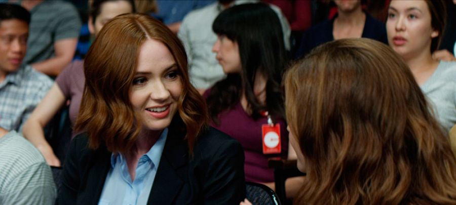 Karen Gillan interpreta a la mejor amiga de Mae