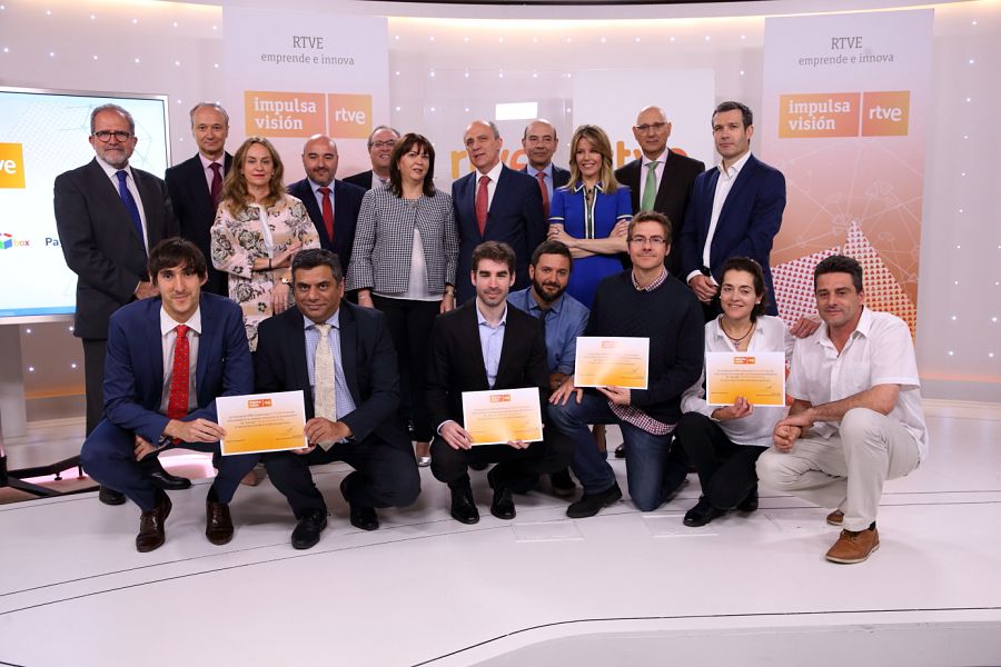 Entrega de los diplomas a los proyectos seleccionados en la segunda edición de Impulsa Visión RTVE