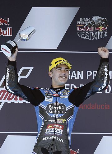 Arón Canet se adjudicó la victoria en el Gran Premio de España de Moto3.