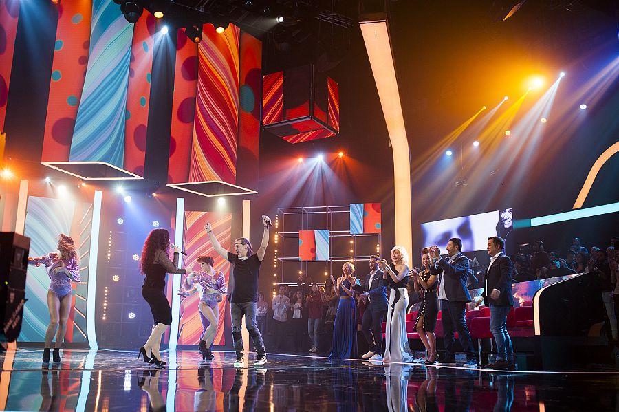 Camela durante su actuación en Fantastic Duo