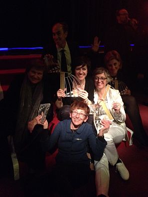 Acudieron a recoger el premio las autoras del documental, Montse Mompó y Pilar Ruiz, junto a la directora de 'Imprescindibles' Ana Peláez y parte del equipo del programa.