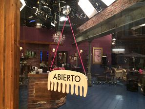 El local de la serie 'La peluquería', siempre abierto a nuevas aventuras de sus protagonistas