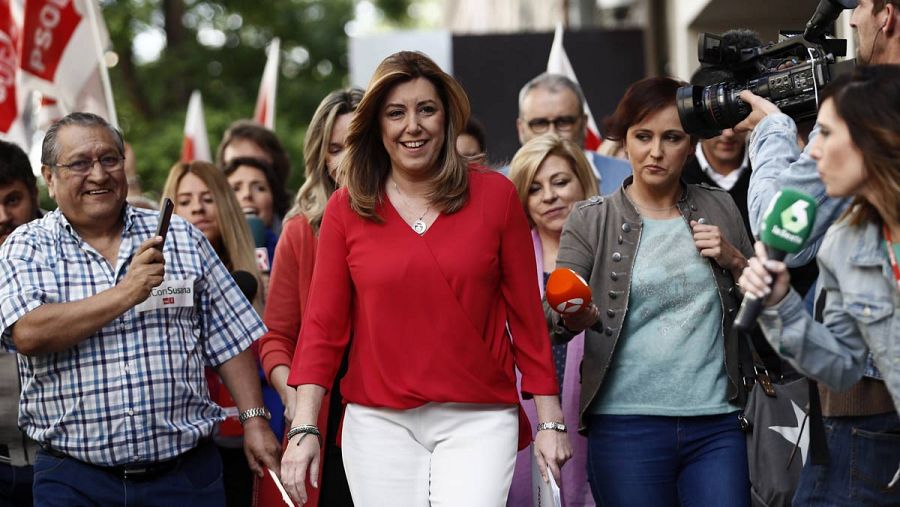 Susana Díaz llega a Ferraz para el debate.