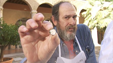 'S.O.S alimentos' viaja a Granada para recuperar un alimento prácticamente desaparecido