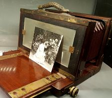 La cámera de fotos del pintor Santiago Rusiñol