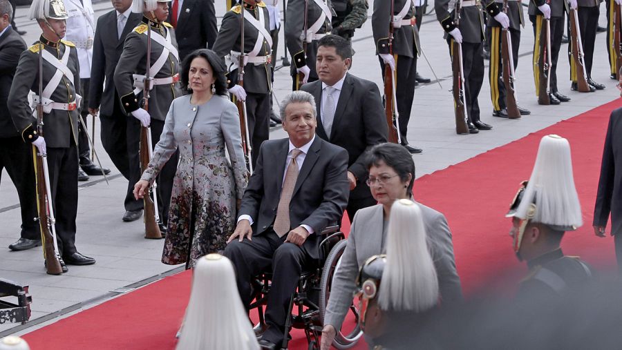 El nuevo presidente de Ecuador, Lenin Moreno, llega a la Asamblea Nacional en Quito