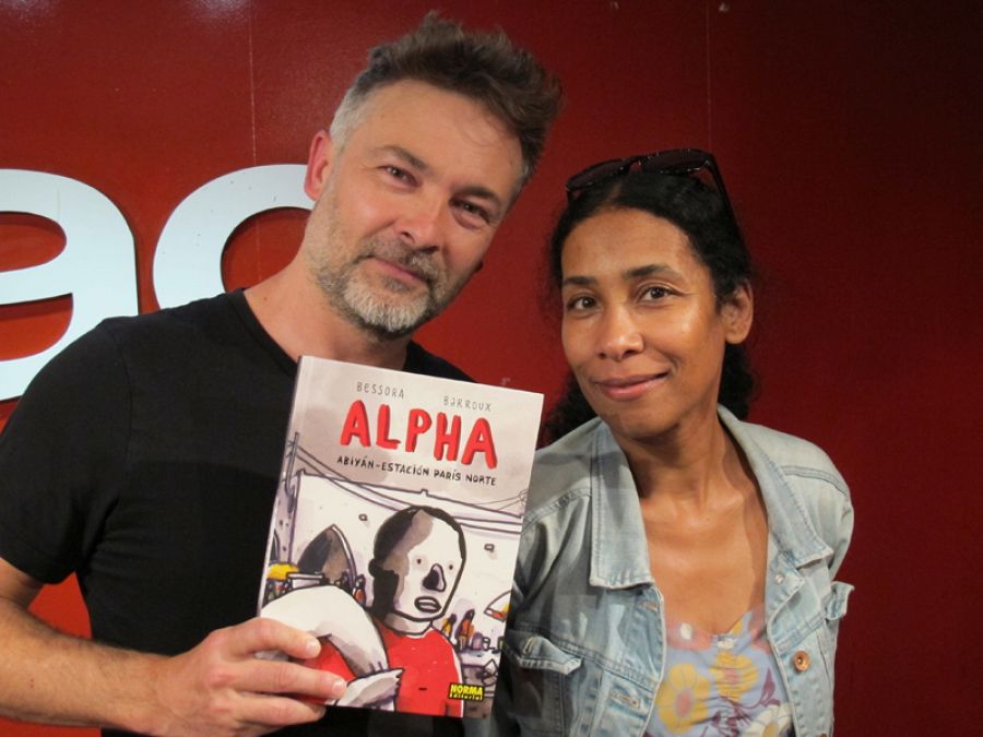 Barroux y Bessora durane la presentación de 'Alpha' en Madrid