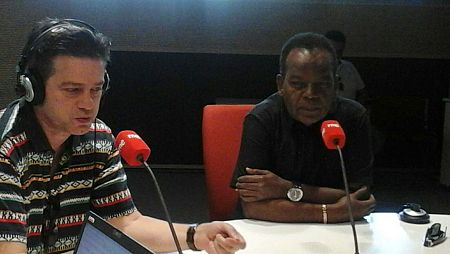 Santiago Auseron y Salvador Repilado, hijo de Compay Segundo, en 'Las mañanas de RNE'