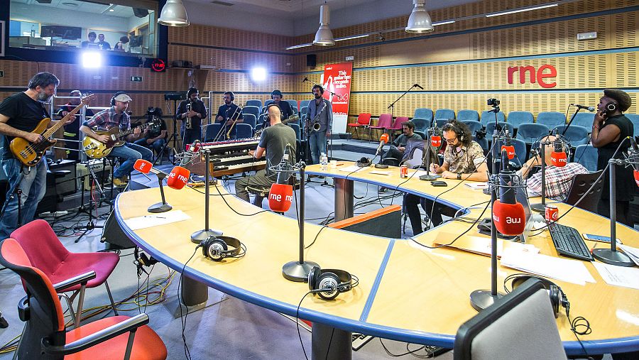 'Abierto hasta las 2' se queda pequeño para recibir a Freedonia