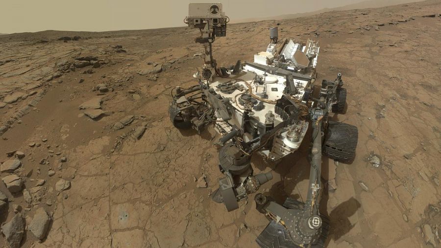Fotografía cedida por la NASA que muestra un autorretrato del rover Curiosity.