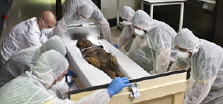 El documental ofrecerá el proceso completo de la investigación a cuatro momias del MAN