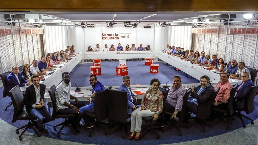 Primera reunión de la nueva Ejecutiva federal del PSOE.