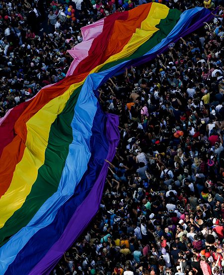 Gran bandera del Orgullo en Sao Paulo (Brasil)