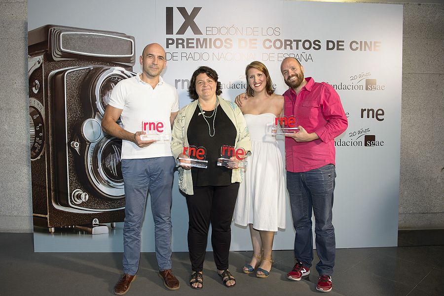 Los premiados José Ramón Ayerra,María Álvarez, Teresa Bellón y César F. Calvillo