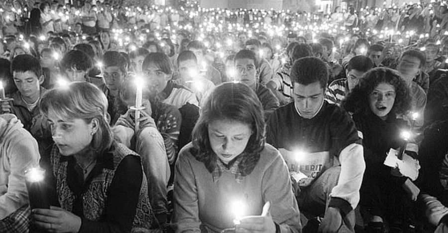 Una vigilia con velas por Miguel Ángel Blanco en la madrugada del sábado 12 de julio