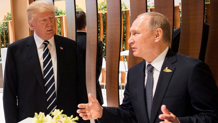 Donald Trump y Vladímir Putin conversan por primera vez durante la cumbre del G20 en Hamburgo.