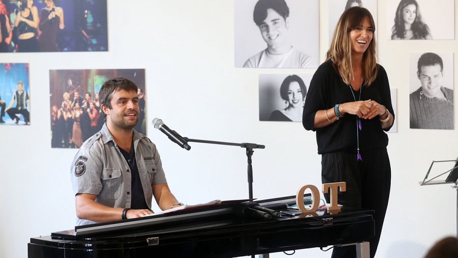 Manu Guix y Noemí Galera