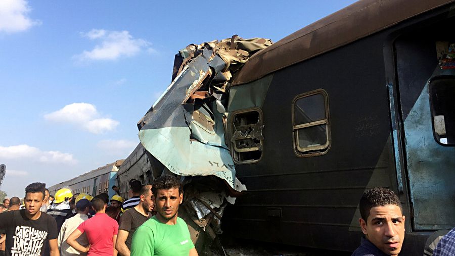 Decenas de muertos en un accidente ferroviario cerca de Alejandría, en Egipto