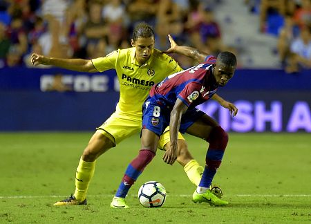 El Levante gana al Villarreal